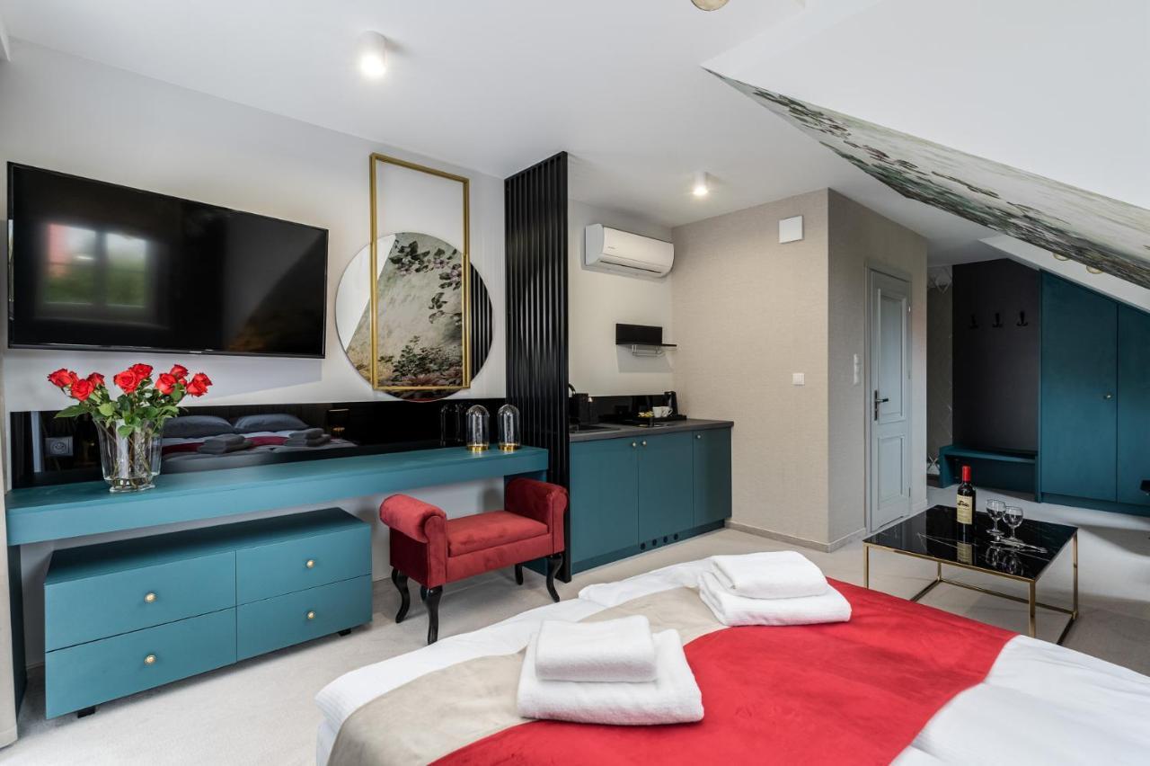 Zamkowe Apartamenty 桑多梅日 外观 照片
